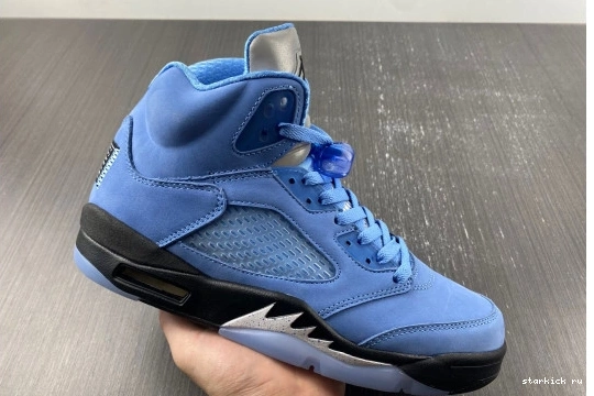 Air Jordan  DV1310-401 RETRO “UNC” 5 DV1310-401  0920